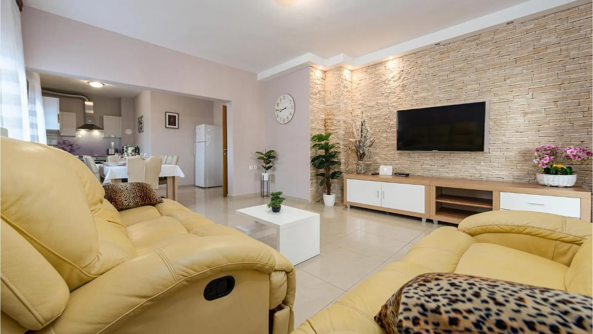Cozy Home In Rovanjska With Jacuzzi 0*,
